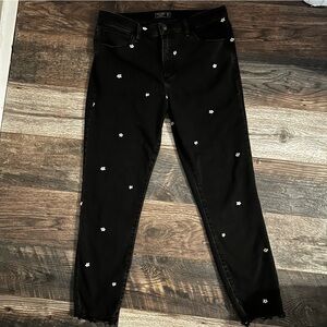 Abercrombie and Fitch Flower Deatiled skinny jeans size 10